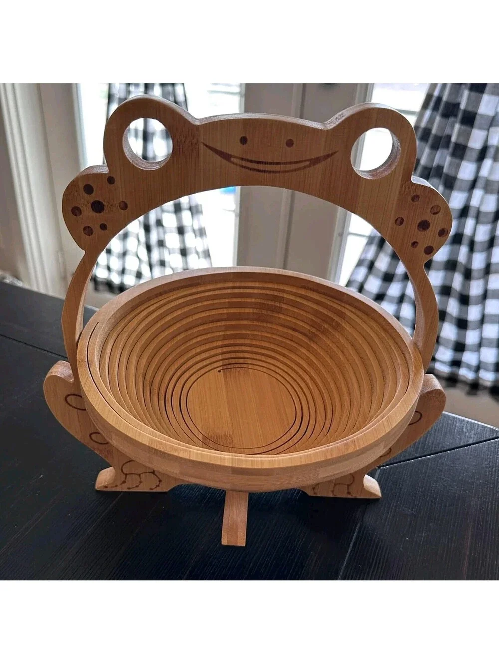 Frog Shaped Collapsible Bamboo Fruit Basket Folding Serving Bowl, EUC
